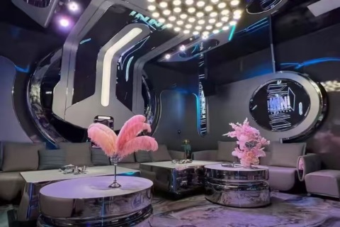 汕尾市中心好的夜场KTV招聘，好上班无费用